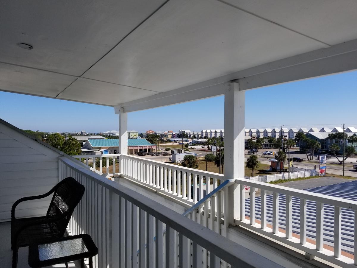 St George Inn St. George Island Bagian luar foto