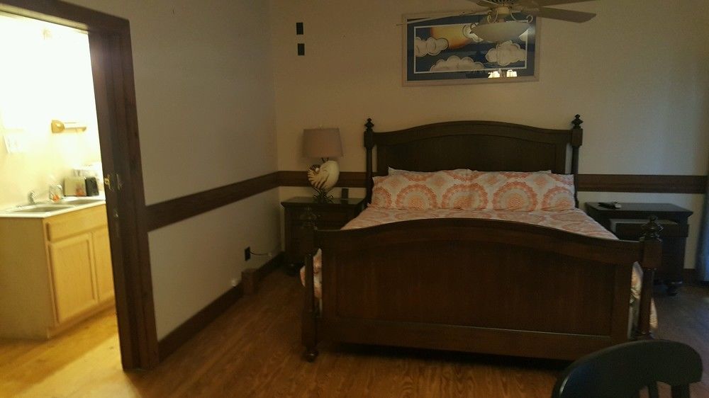 St George Inn St. George Island Bagian luar foto