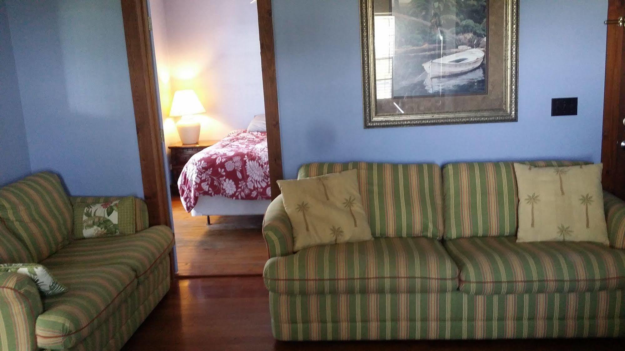 St George Inn St. George Island Bagian luar foto