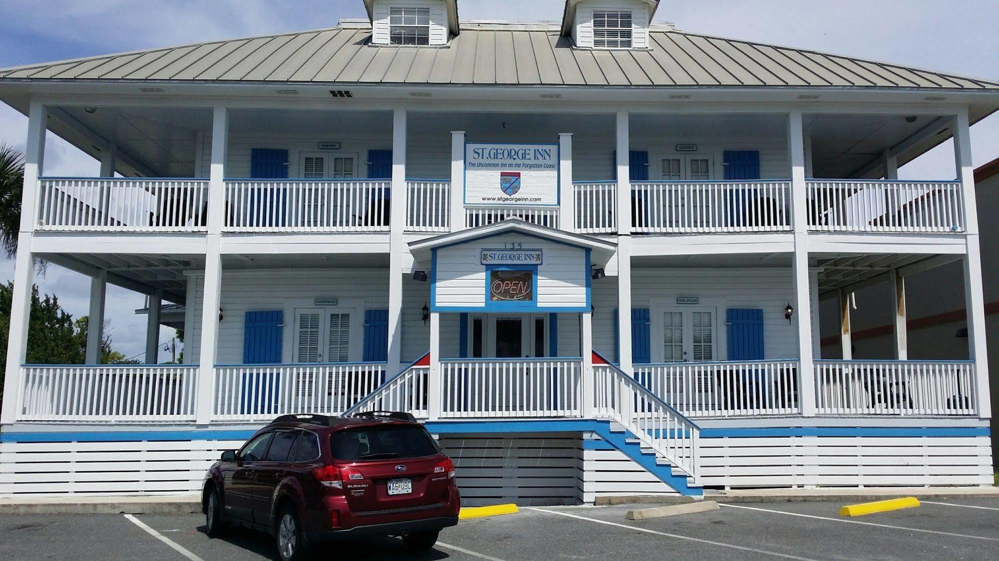 St George Inn St. George Island Bagian luar foto